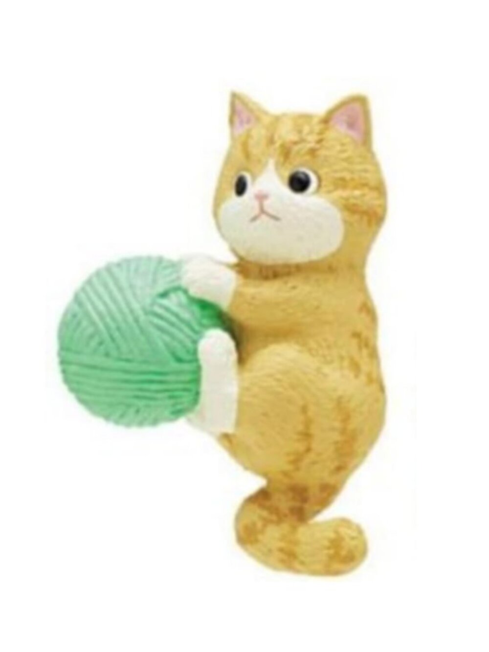 NWT Kitan Club Cat Puzzle Magnet Figurine Tan Tabby with Green Yarn Gas
